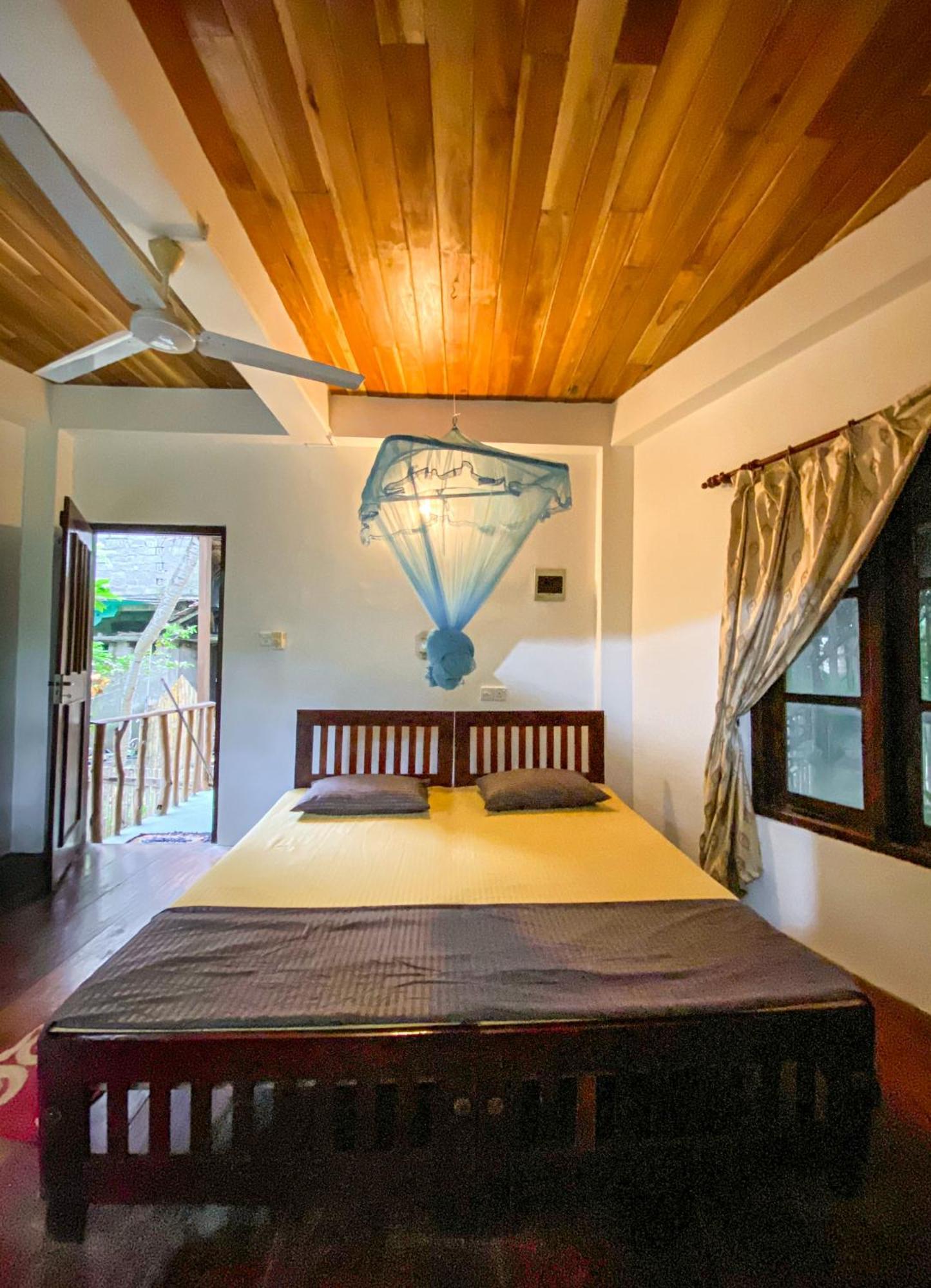 Seasons Four Eco Friendly Treehouse Matara